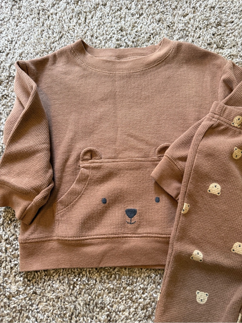 Carters Matching Set - Picture 3 of 4